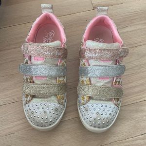 Sketcher light up sneakers